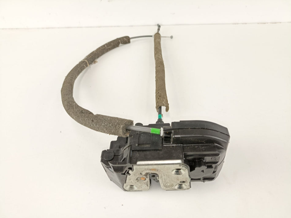 Fechadura porta traseira direita | Nissan Qashqai