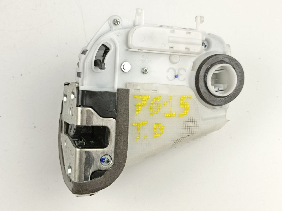 Fechadura porta traseira direita | Toyota Yaris