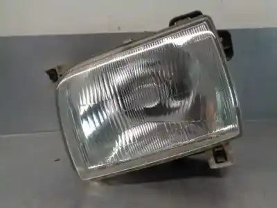 Ótica esquerda | Nissan Pick-Up (D22)