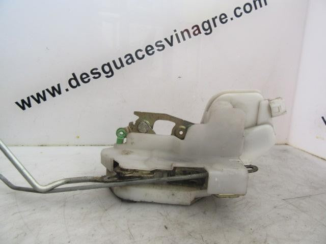 Fechadura porta frontal direita | Mitsubishi Colt