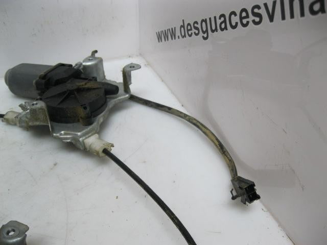 Elevador dos vidros frontal esquerdo | Nissan Primera