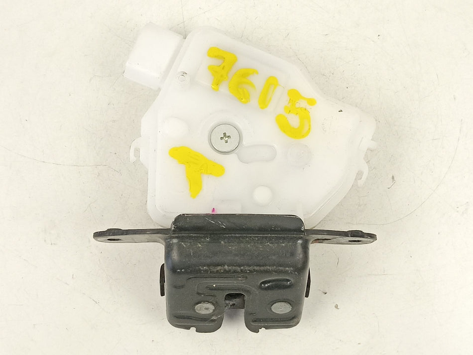 Fechadura da porta da mala | Toyota Yaris