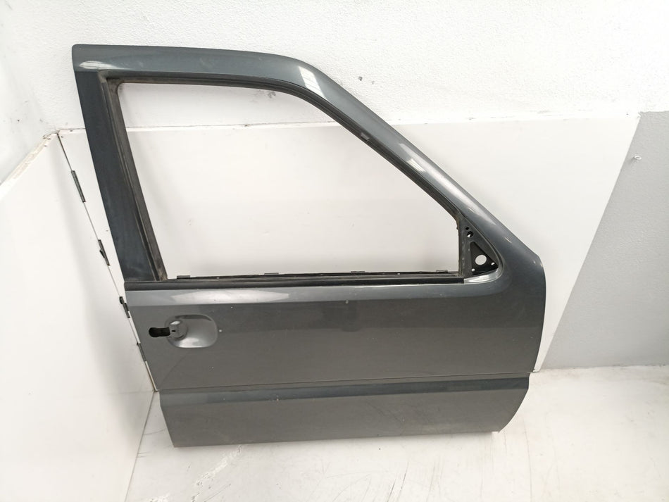 Porta frontal direita | Nissan Terrano II (R20)