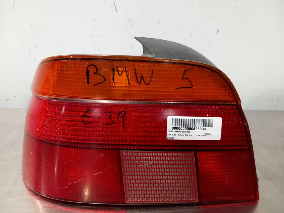 Farolim traseiro esquerdo | BMW Série 5 Berlina (E39)