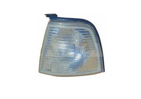 Pisca direito 8A0953049A | Audi