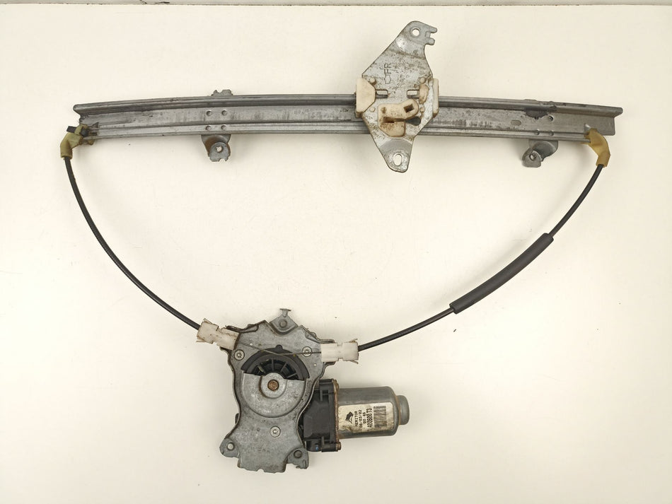 Elevador dos vidros frontal direito | Nissan Almera II Hatchback (N16)