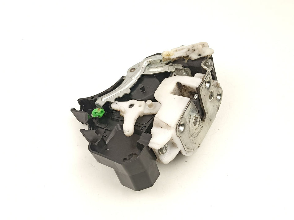 Fechadura porta traseira esquerda | Mitsubishi Colt
