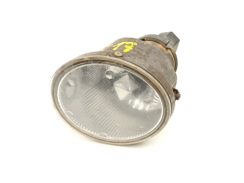 Farol de nevoeiro esquerdo | Nissan X-Trail (T30)