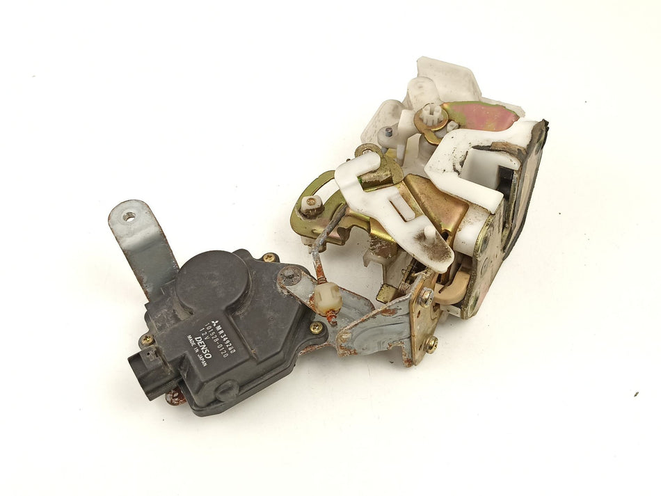 Fechadura porta traseira direita | Mitsubishi Montero III