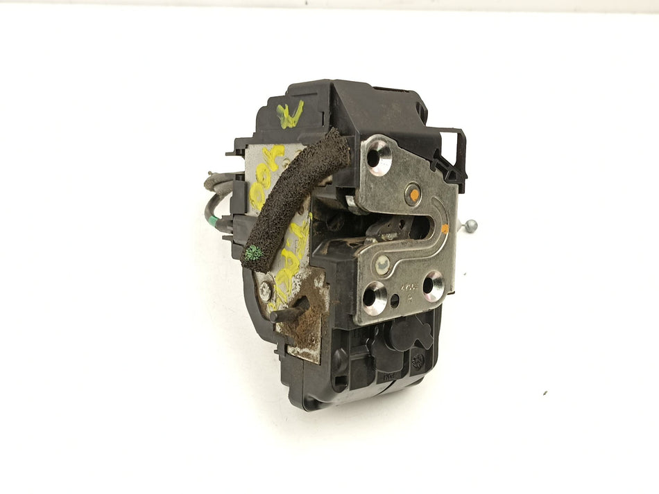 Fechadura porta traseira direita | Nissan Qashqai (J10)