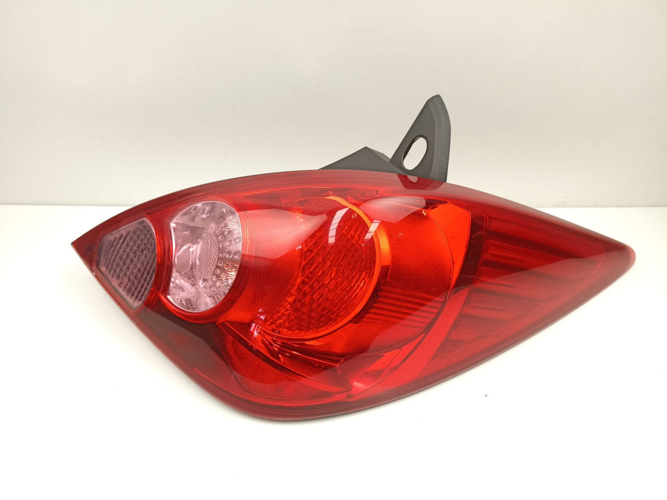 Farolim traseiro direito | Nissan Tiida Hatchback (C11)