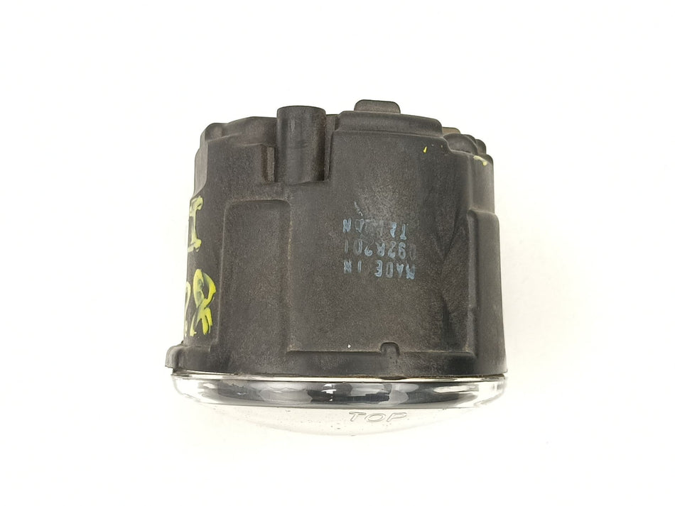 Farol de nevoeiro esquerdo | Nissan Tiida Hatchback (C11)