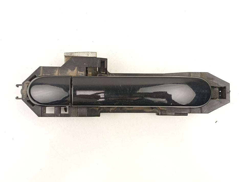 Puxador exterior frontal direito | Nissan Tiida Hatchback (C11)