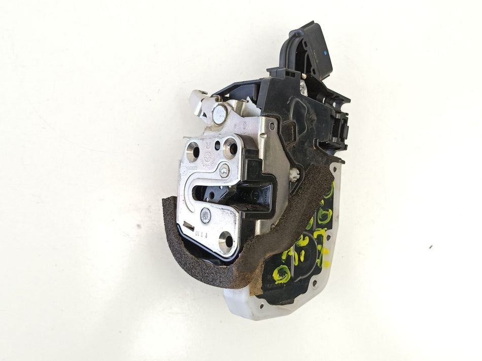 Fechadura porta frontal direita | Nissan Juke (F15)