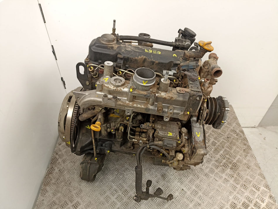 Motor  | Nissan Terrano II (R20)