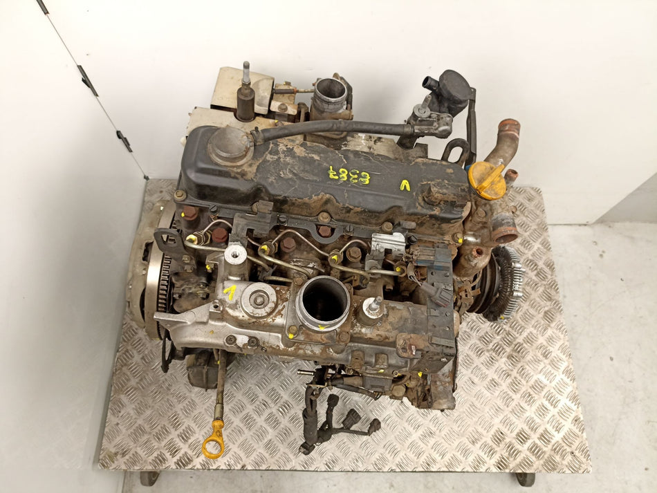 Motor  | Nissan Terrano II (R20)