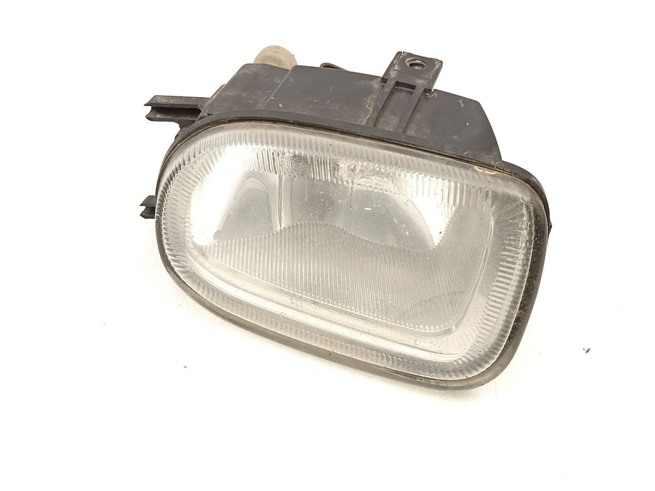 Farol de nevoeiro esquerdo | Nissan Almera II Hatchback (N16)