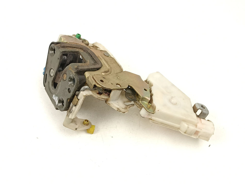 Fechadura porta frontal esquerda | Nissan Almera (N15)