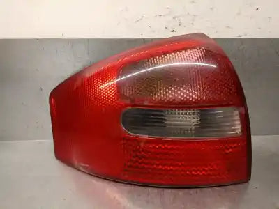 Farolim esquerdo | Audi A6 C5 (4B2)