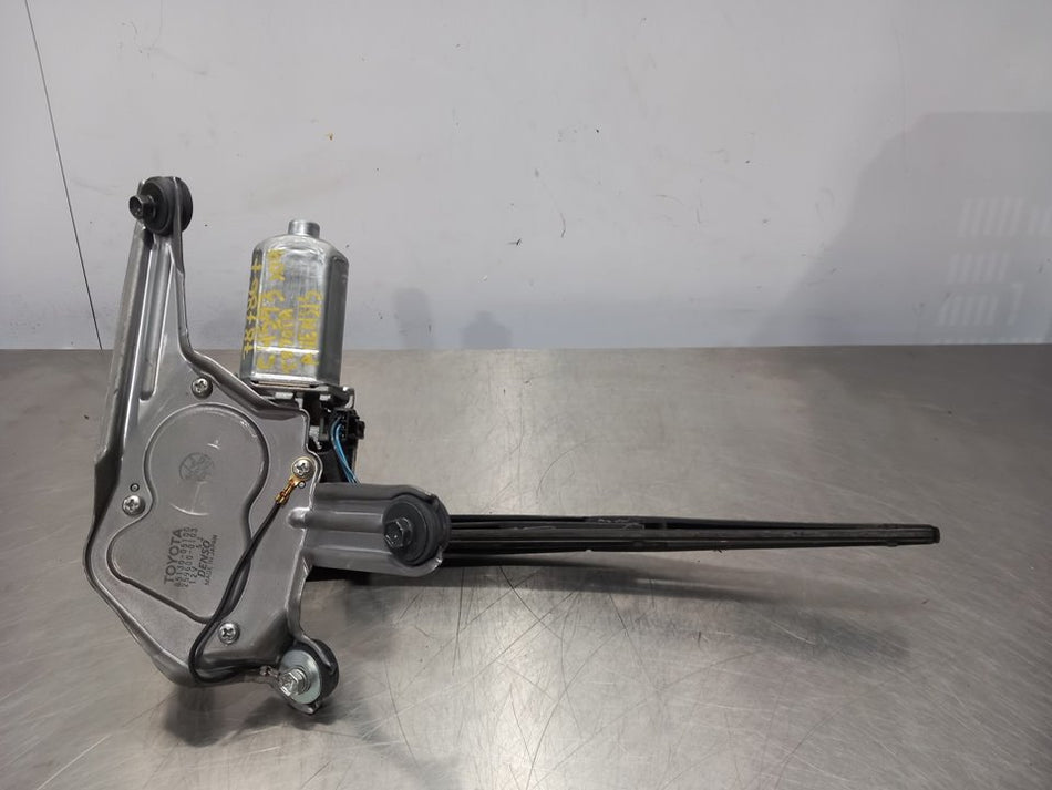 Motor do limpa-vidros traseiro | Toyota Avensis Wagon (T25)