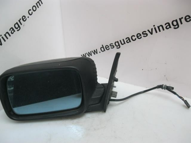 Espelho retrovisor esquerdo | BMW 518