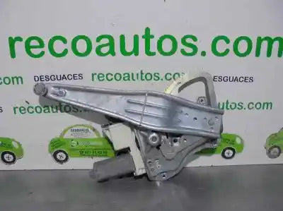 Elevador do vidro traseiro esquerdo | Toyota Avensis Wagon (T25)