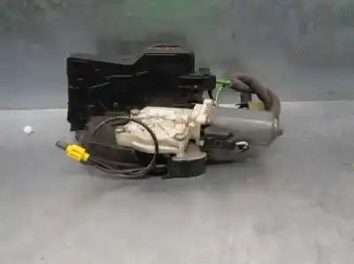 Fechadura da porta frontal direita | BMW Série 7 (E65/E66)
