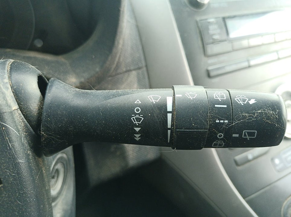 Comutador do limpa-vidros | Toyota Auris (E15)