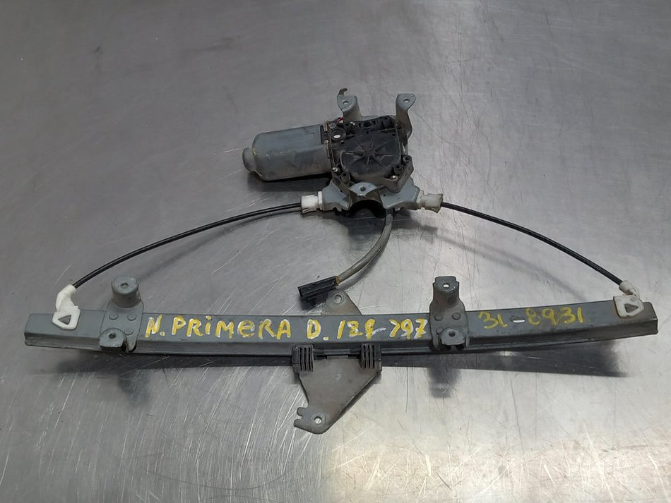 Elevador dos vidros frontal esquerdo | Nissan Primera Berlina (P11)