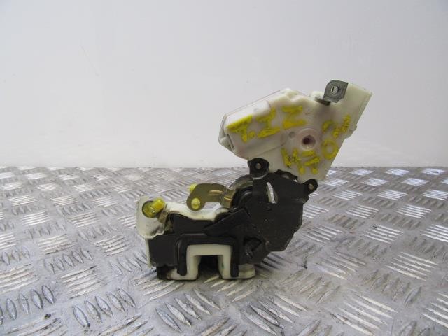 Fechadura porta traseira esquerda | Nissan Almera