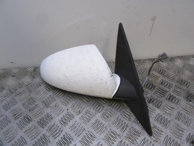 Espelho retrovisor direito | Nissan Primera