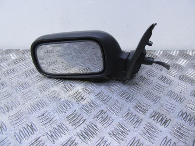 Espelho retrovisor esquerdo | Nissan Primera