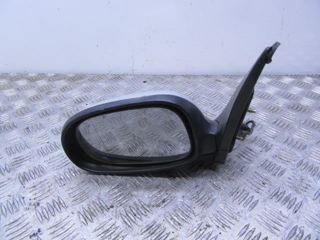 Espelho retrovisor esquerdo | Nissan Almera