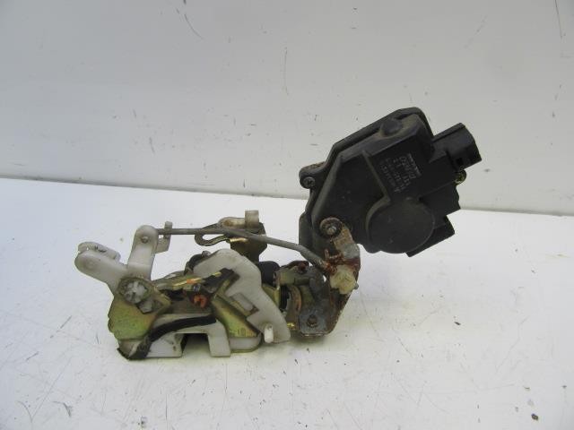 Fechadura porta traseira esquerda | Mitsubishi Galant