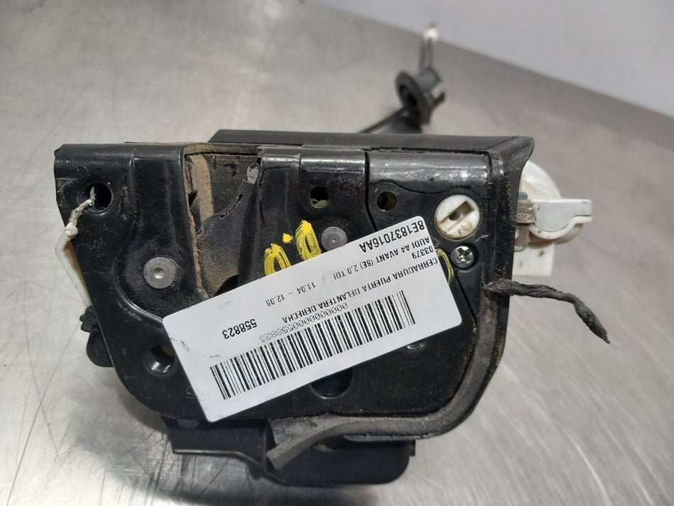 Fechadura porta frontal direita | Audi A4 Avant (8E)