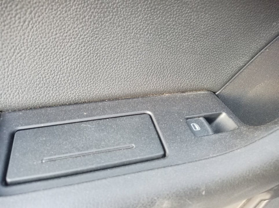 Interruptor do vidro traseiro esquerdo | Audi A6 Avant (4F5)