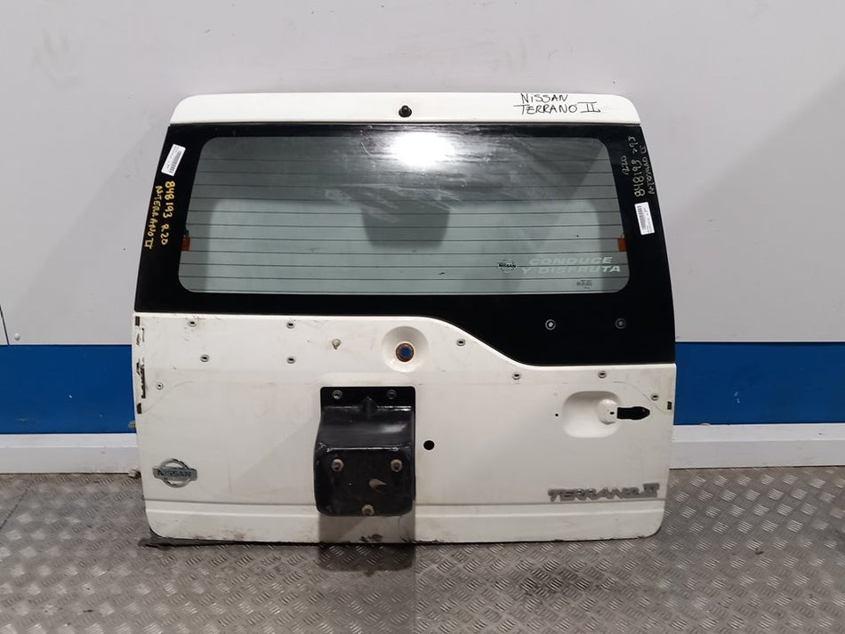 Porta da mala | Nissan Terrano II (R20)
