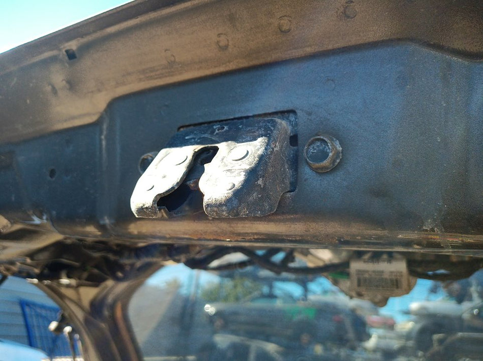 Fechadura porta da mala | Nissan Qashqai (J11E)