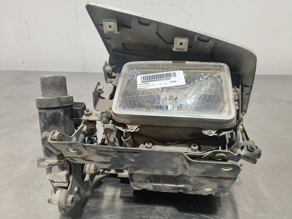 Ótica esquerda | Mitsubishi 3000 GT (Z10)