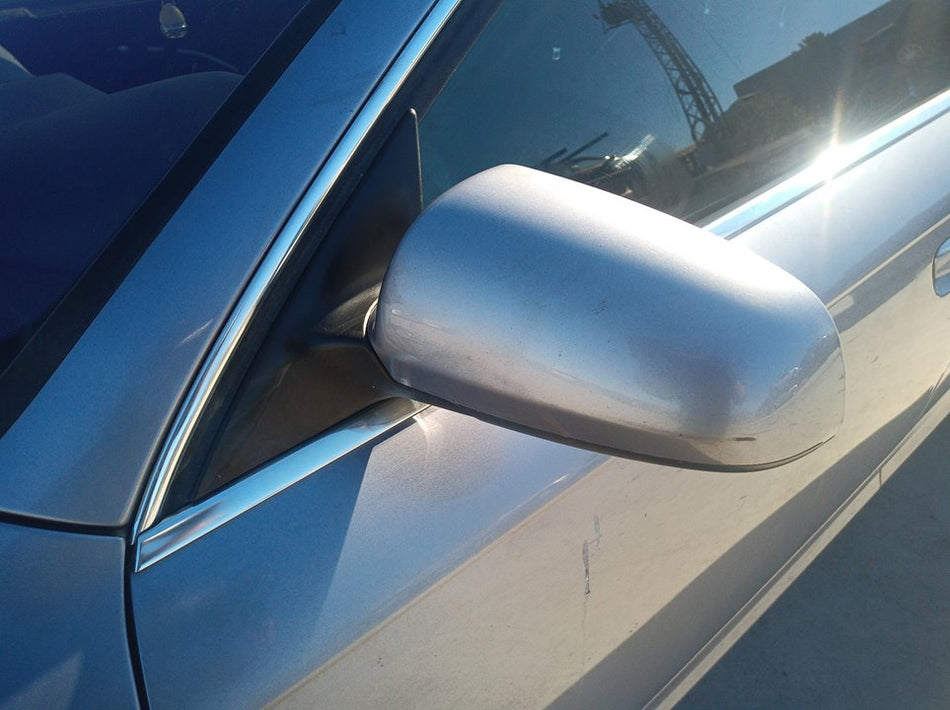 Espelho retrovisor esquerdo | Audi A6 Avant (4F5)