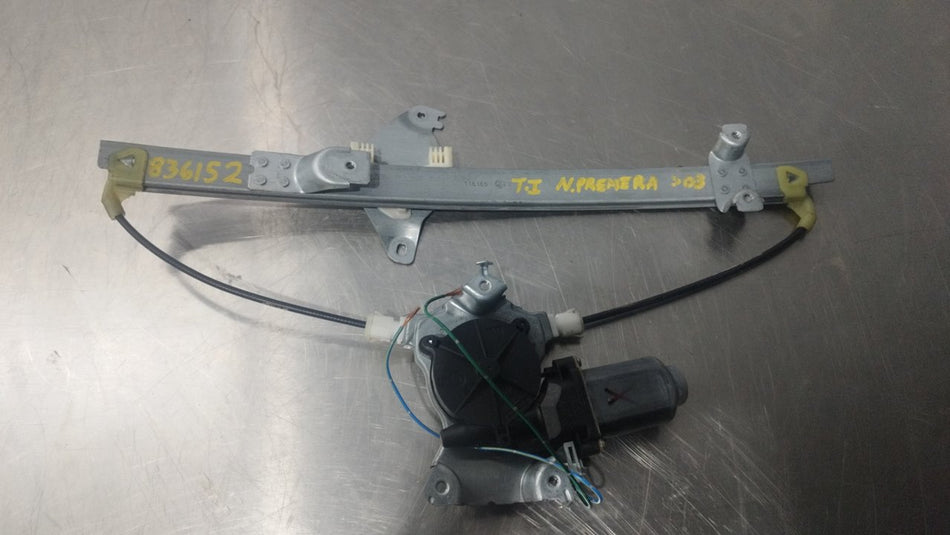 Elevador dos vidros traseiro esquerdo | Nissan Primera Berlina (P12)