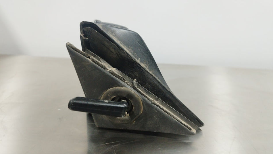 Espelho retrovisor esquerdo | Nissan Cherry (N10)