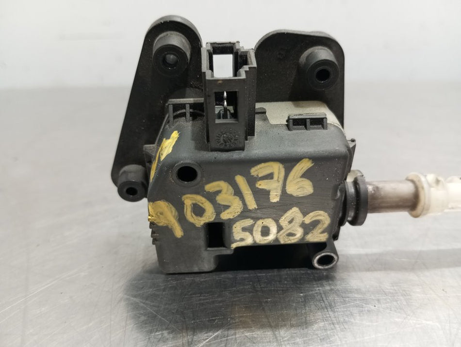 Motor da fechadura da porta da mala | Audi A3 (8P1)