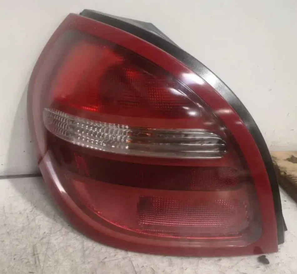 Farolim esquerdo 26555BN026 | Nissan Almera (N16)