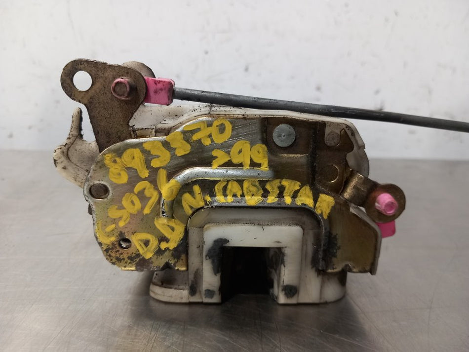 Fechadura porta frontal direita | Nissan Cabstar E