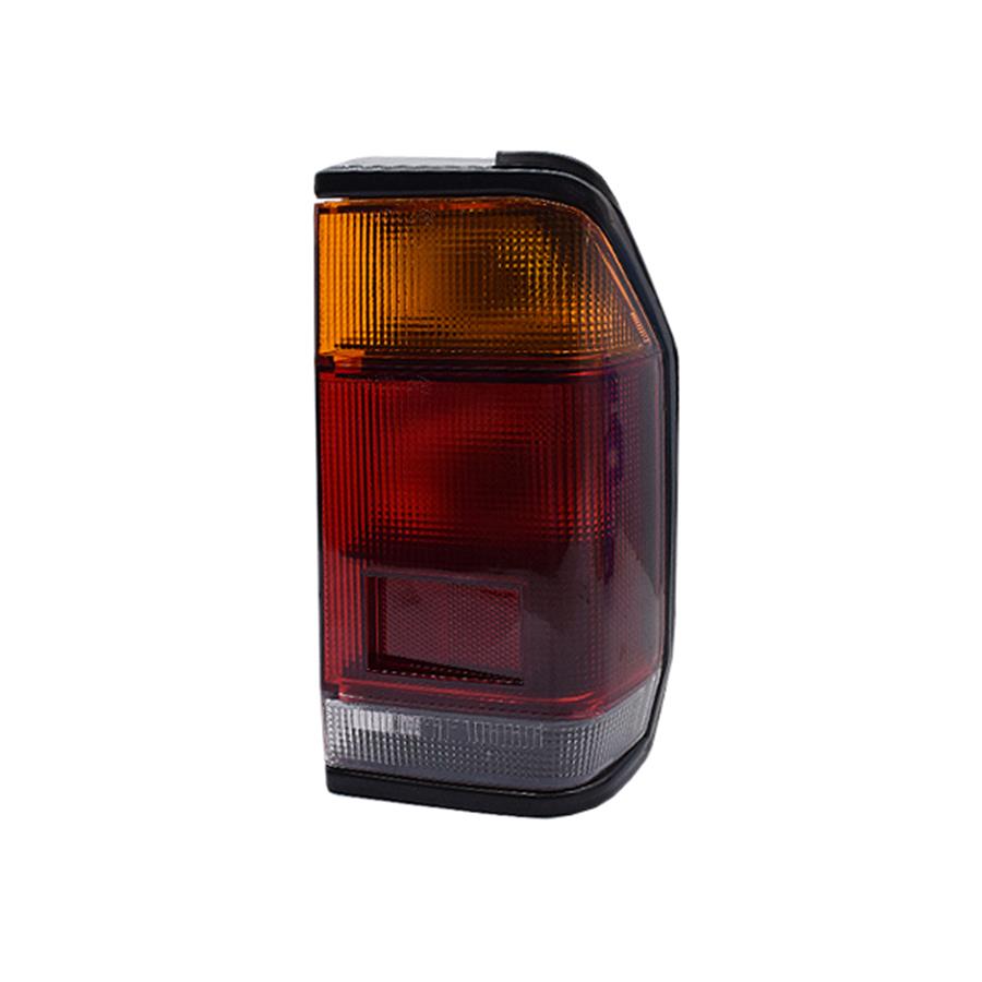 Farolim traseiro direito 8BS2-51-150 | Mazda