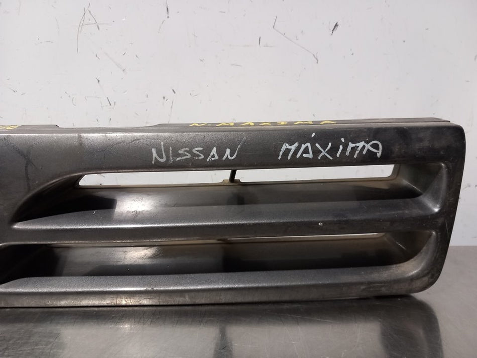 Grelha frontal | Nissan Maxima (J30)