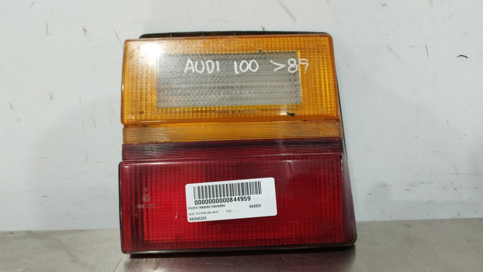 Farolim traseiro esquerdo | Audi 100 Berlina (443)