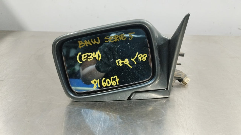 Espelho retrovisor esquerdo | BMW Série 5 Berlina (E34)