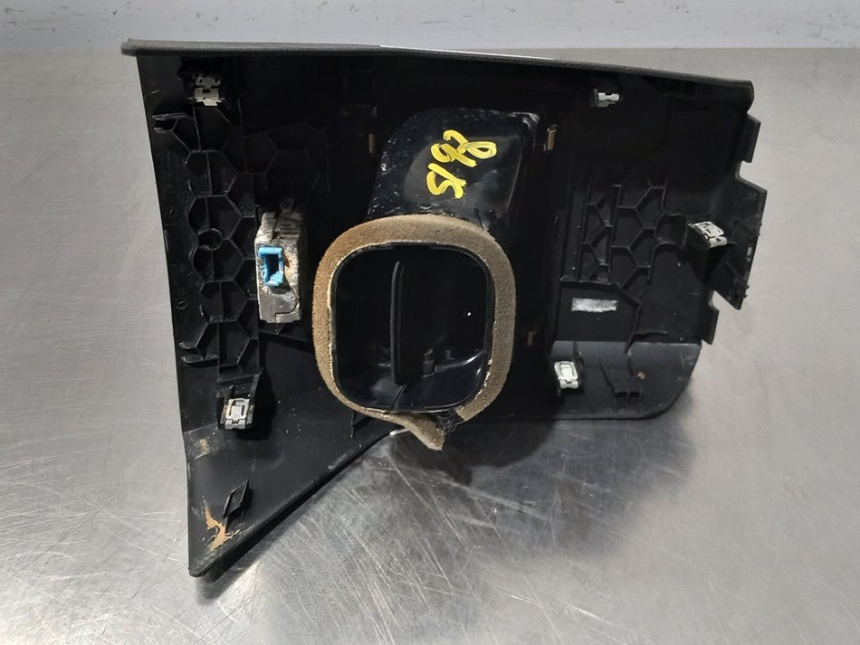 Grelha de ventilação | BMW Série 1 Berlina (F40)